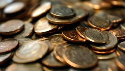 民生加银智选成长股票基金变更基金经理 资产净值大幅缩水